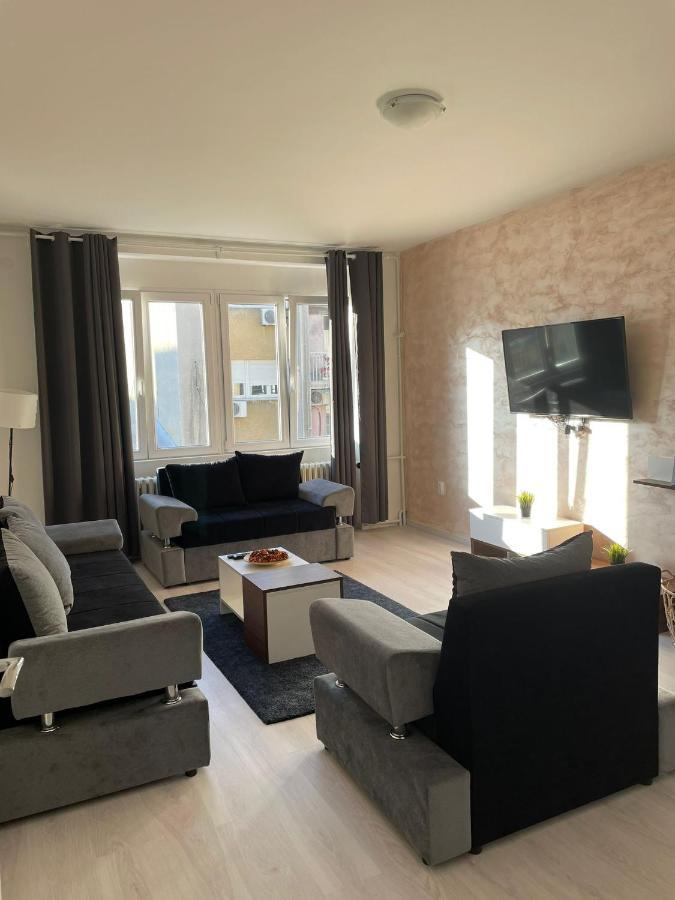 Apartment 51 - Bright, Spacious, Lux 1 Bedroom In The City Center - Stari Grad Belgrad Dış mekan fotoğraf